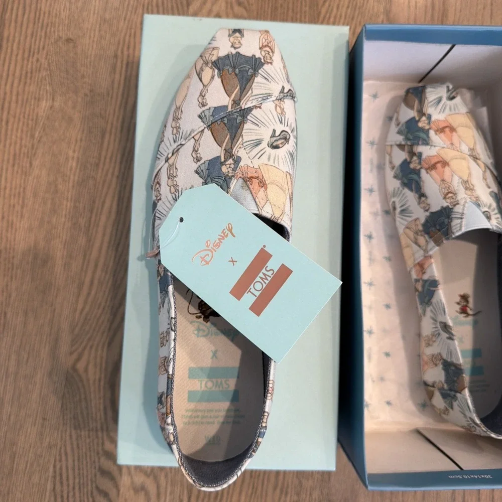 DISNEY X TOMS CLASSIC BLUE CINDERELLA Princess Slip-On Tennis Shoes Flats NIB 10